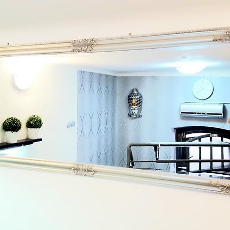 Like Studio City Centrum, Wifi, Terrace Будапеща Екстериор снимка