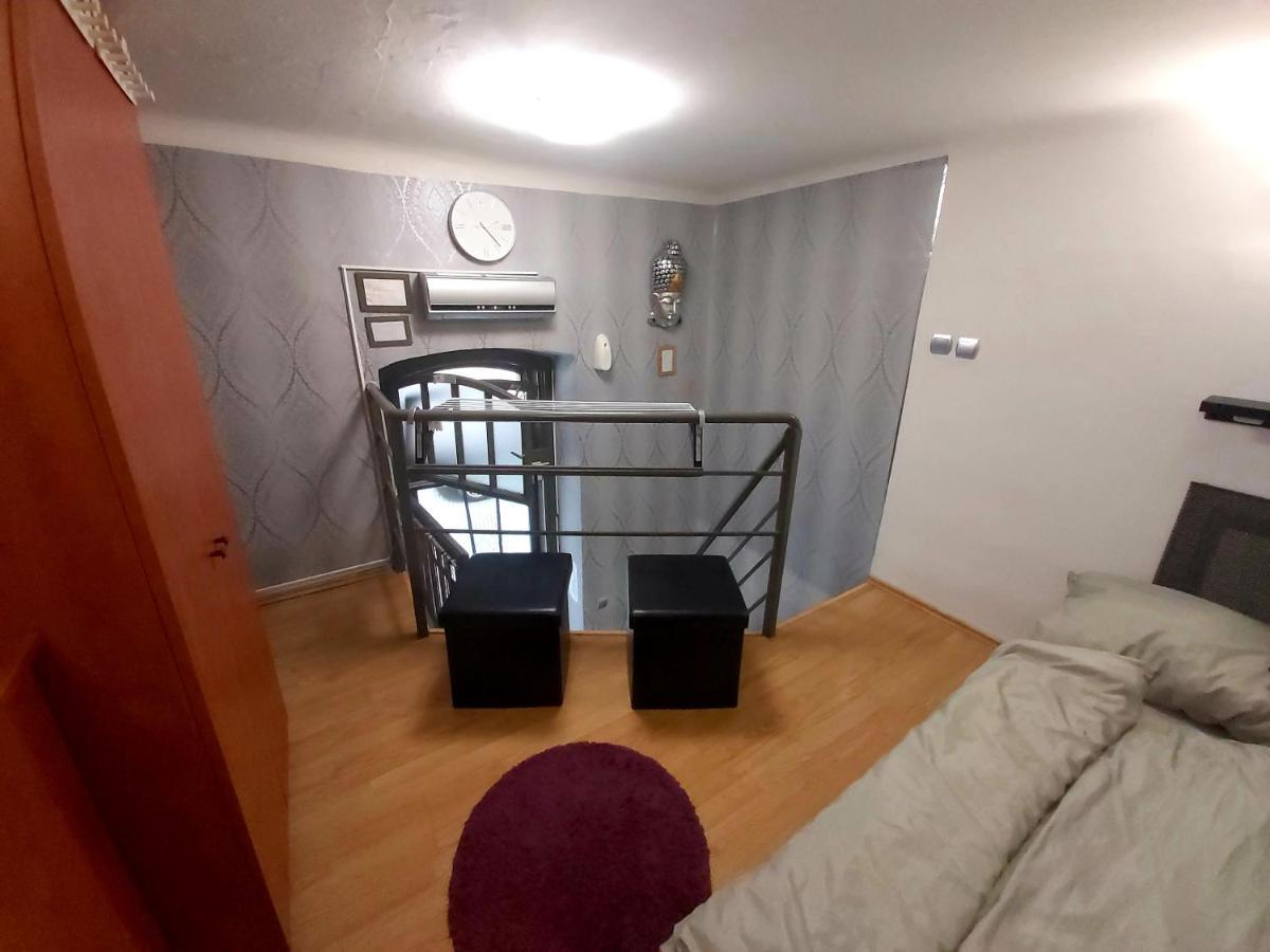Like Studio City Centrum, Wifi, Terrace Будапеща Екстериор снимка