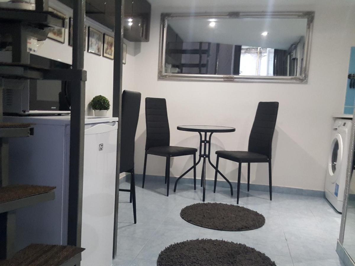 Like Studio City Centrum, Wifi, Terrace Будапеща Екстериор снимка
